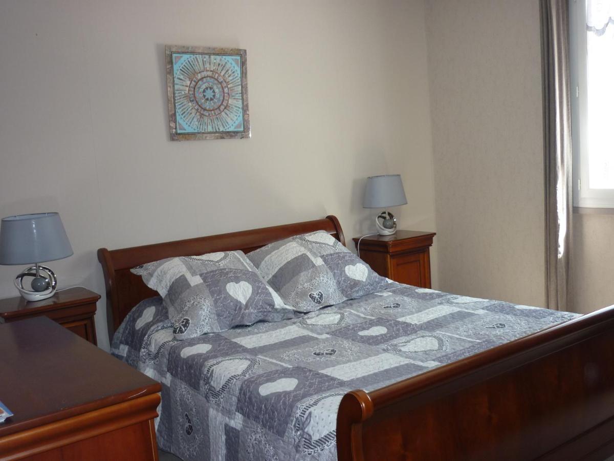 La Madeleine Bed & Breakfast Pezens Exterior photo